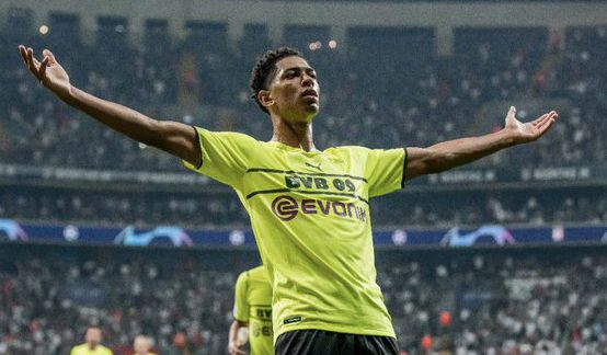 中国U17vs文莱U17：邝兆镭、万项首发，何思凡、金昱成出战