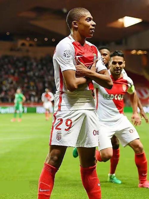 响应中足联文明行动月号召，青岛西海岸启动文明球迷评选活动