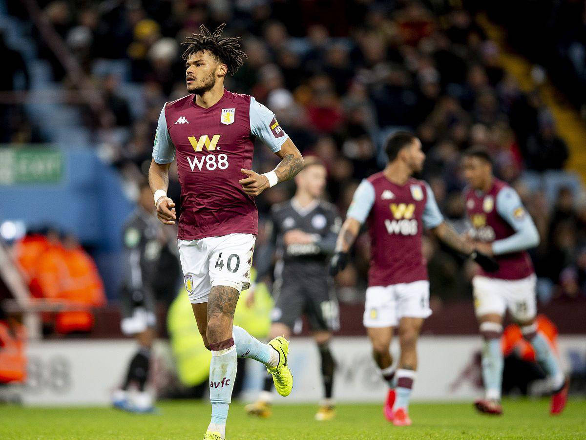 意媒：弗拉霍维奇恢复良好，预计可出战卡利亚里