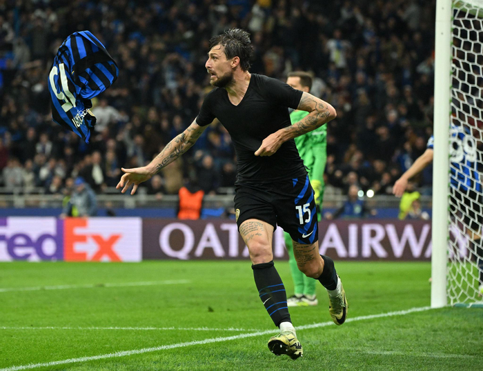 NBA：勇士击败森林狼 库里三分火力全开