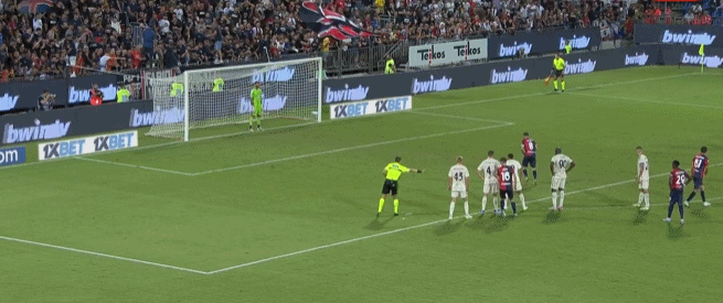 马卡：皇马没对阿隆索下最后通牒，对毕巴不是生死战