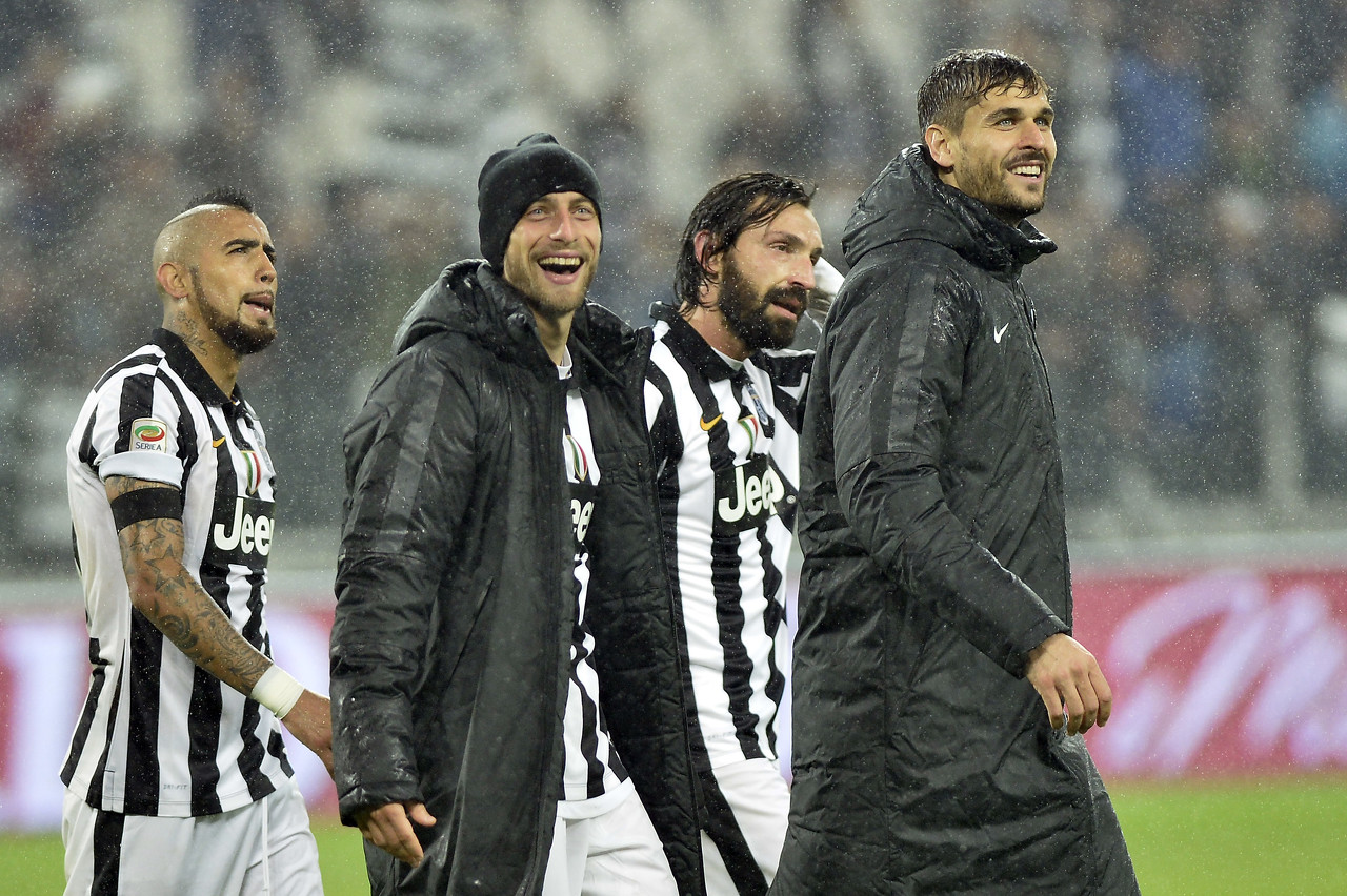 意媒：国米现场考察帕尔马中场贝尔纳韦，考虑让其做恰20替补