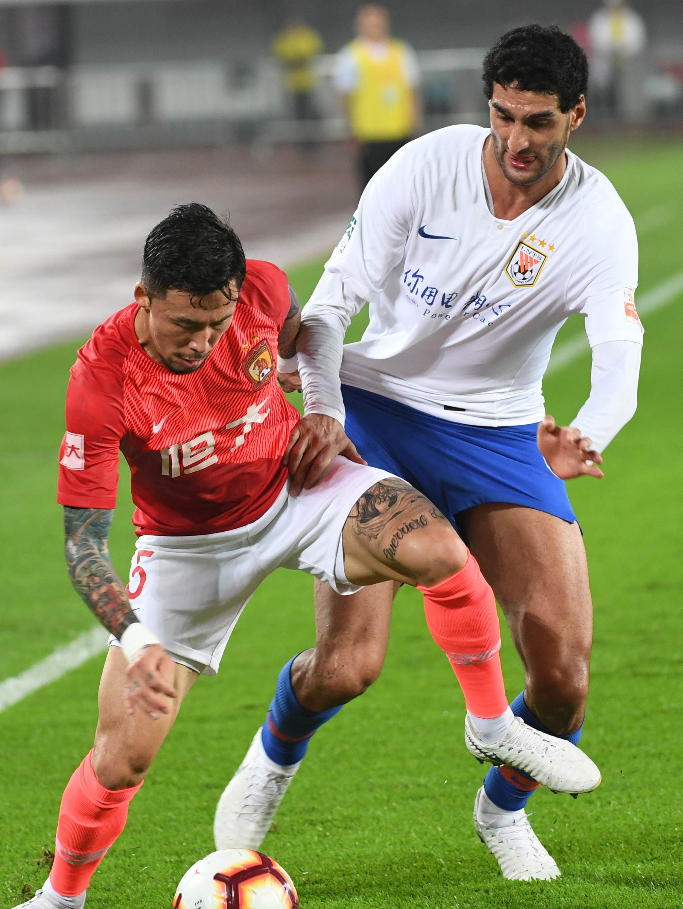 邮报：奥纳纳和埃托奥长期有矛盾；姆伯莫预计是喀麦隆新队长