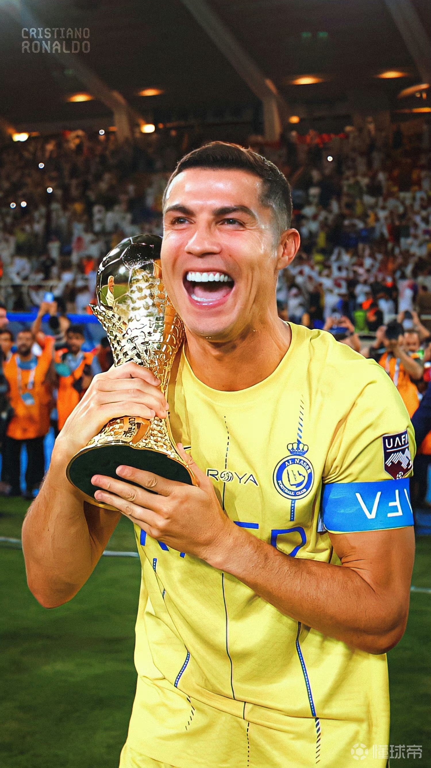 成都蓉城新掌门人徐正源成功续约，签约韦世豪、周定洋，球队迅速提升，备战亚冠，力争争冠。