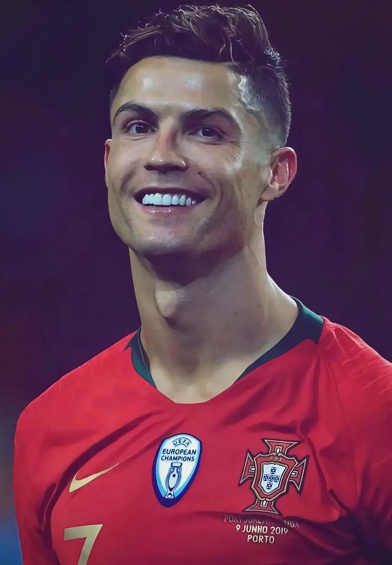 记者：海港今日上午启程前往泰国；本轮亚冠并非没有拿分机会